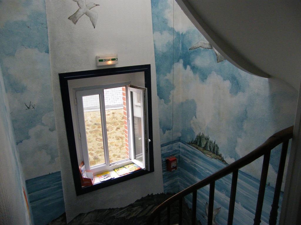 Hotel De La Gare Saint Malo Kültér fotó