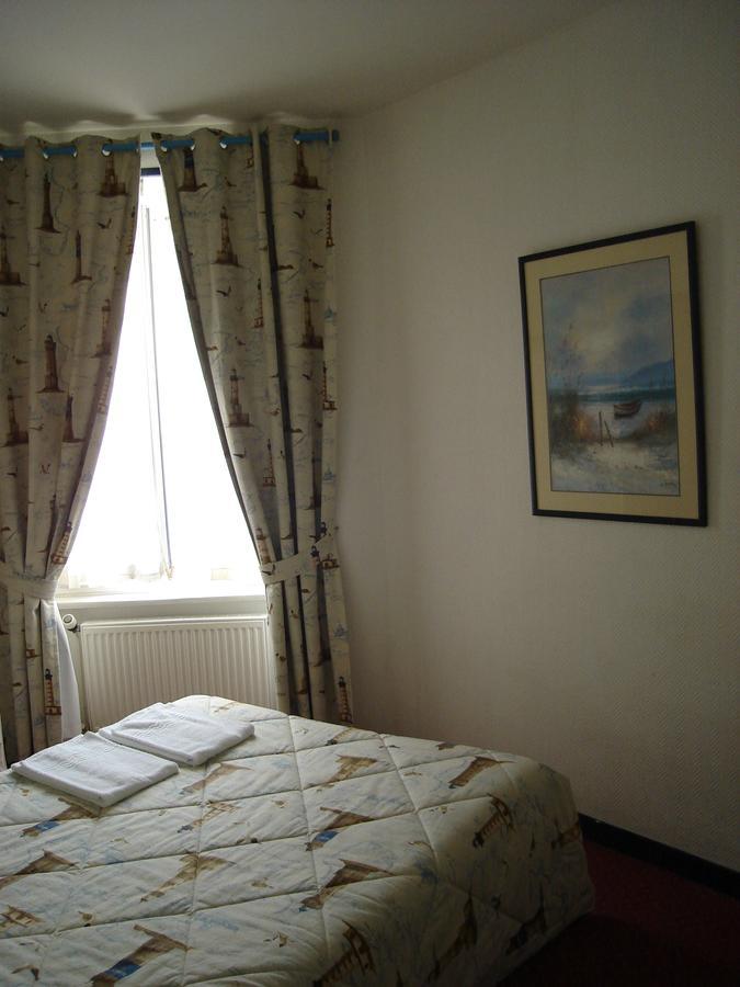 Hotel De La Gare Saint Malo Kültér fotó