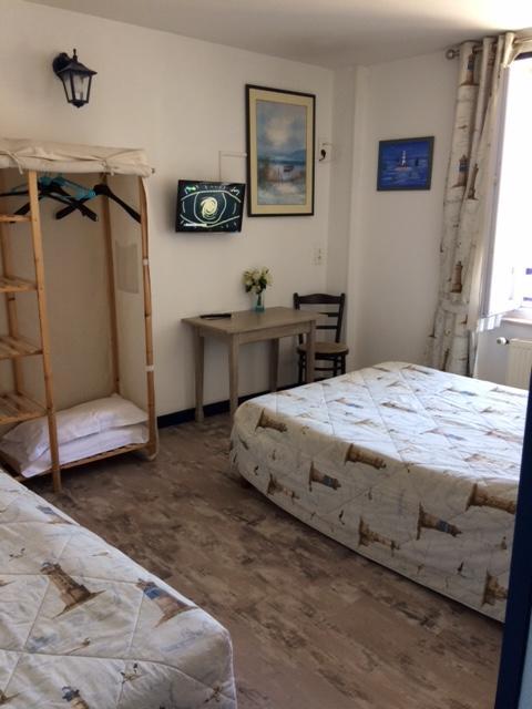 Hotel De La Gare Saint Malo Kültér fotó